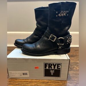 Frye Jenna Braid Short Black Leather Boots Ladies 7.5